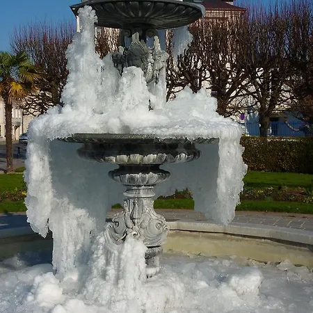 Les Glycines Daire Honfleur